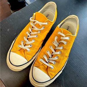 Converse Yellow / Mustard Leather  M10 / W12 / EU 44